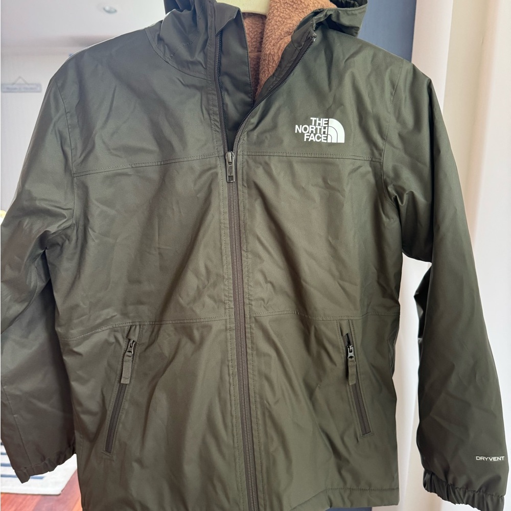 The North Face Green Boys Performance Jacket Waterproof Hooded Design